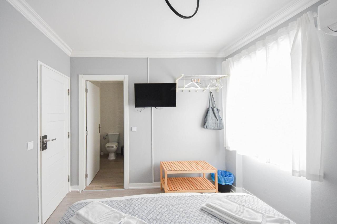 Bed and breakfast Blue Door Lagos