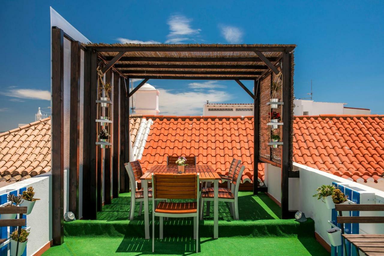 Bed and breakfast Blue Door Lagos
