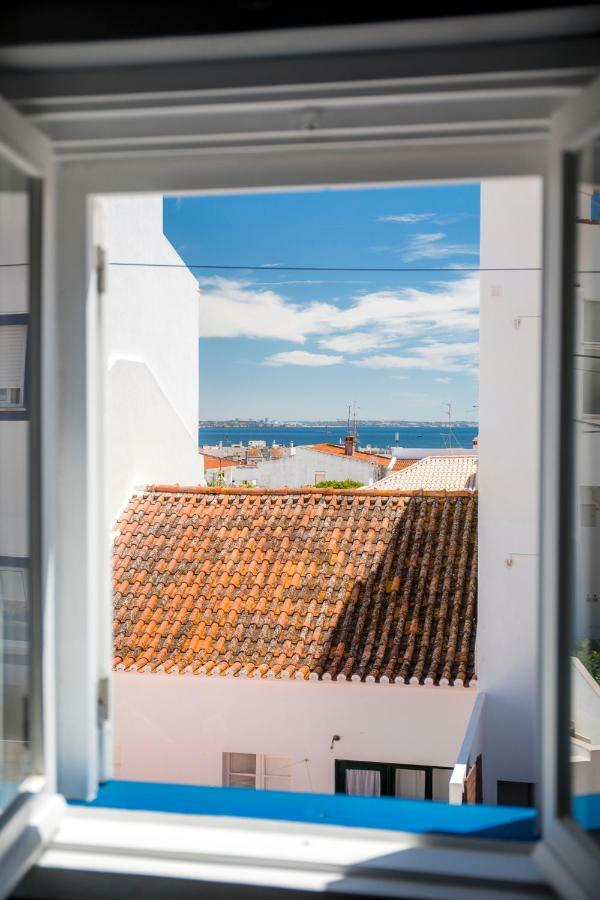 Blue Door Bed and breakfast Lagos